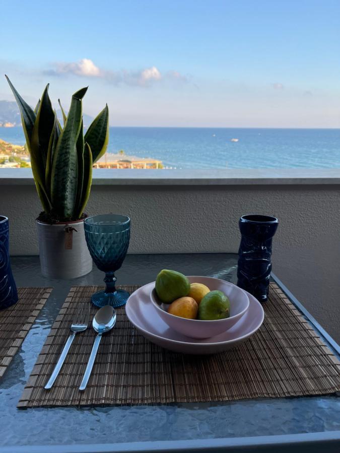 Costal Apartment Glyfada  Bagian luar foto